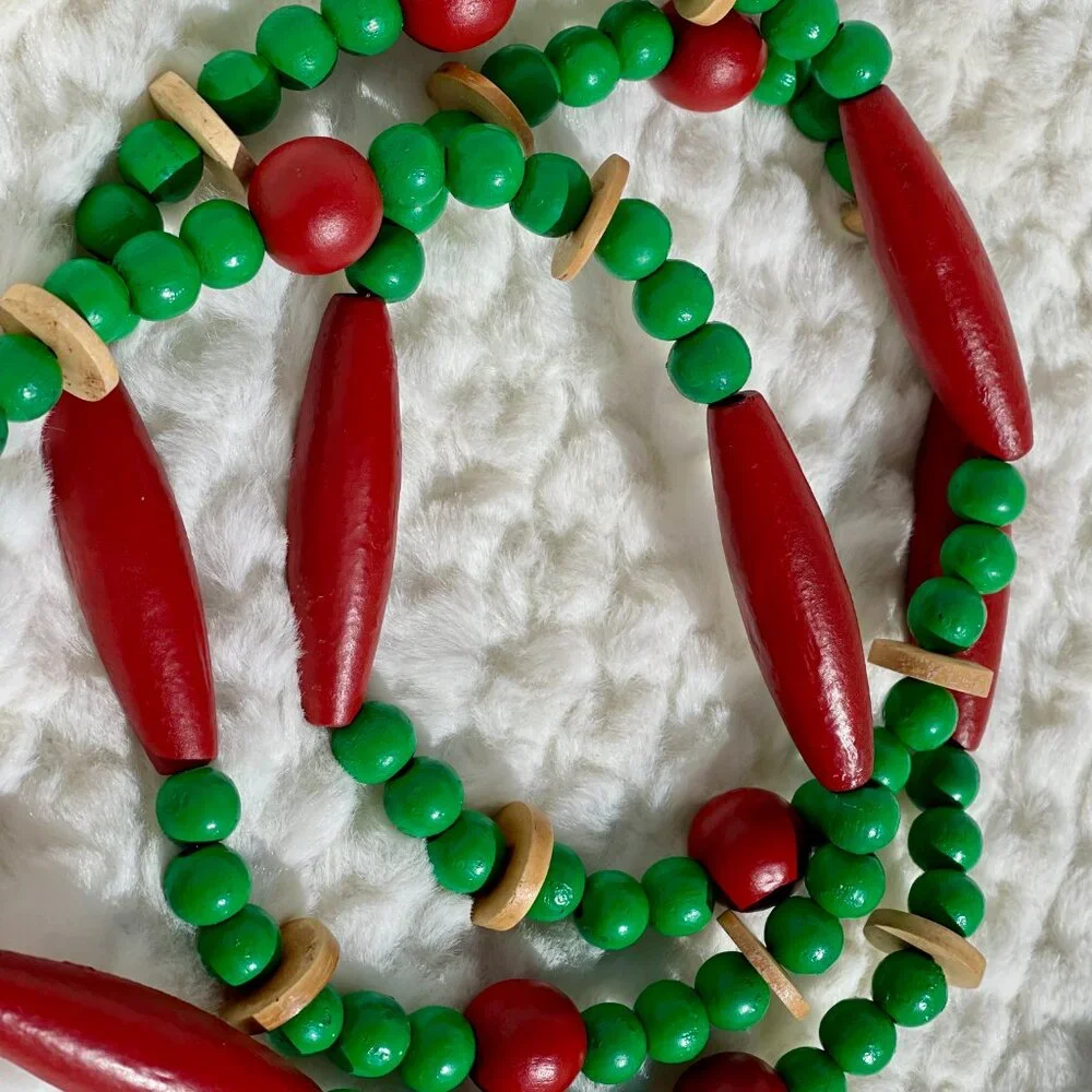 Hand Painted Beaded Button Christmas Garland #0817